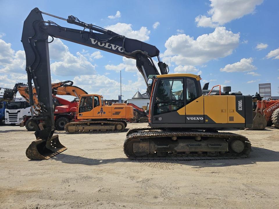 Volvo EC180EL excavadora de cadenas — foto 1 de 1